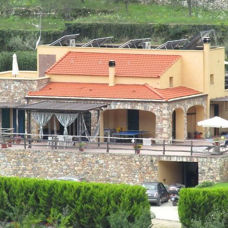 Ort Holiday'S Time Orco Feglino Exterior photo